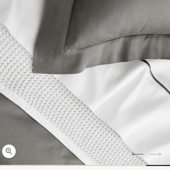 Luxurious Gray Duvet Cover Set - Picture 4 of 7